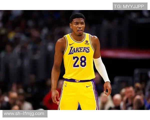 2013年湖人与快船的激情对决回顾与分析