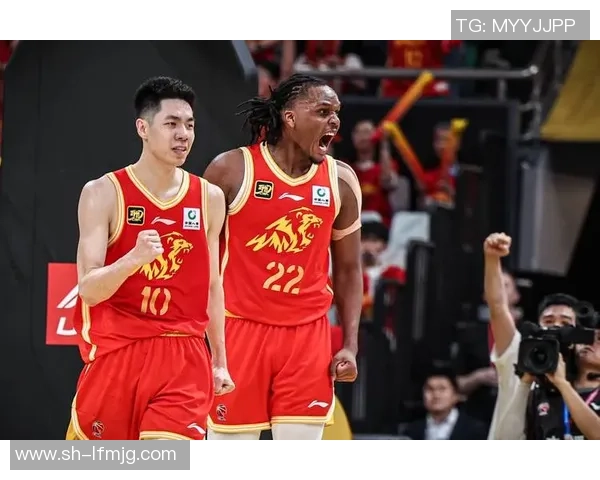 2019年CBA季后赛广厦对阵广东的精彩对决回顾与分析