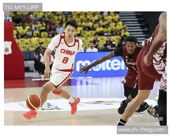 CBA激战北京队迎战青岛优酷队精彩对决引发球迷热议