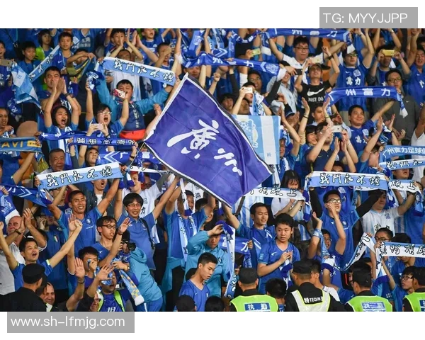 恒大与富力首发阵容对比分析揭示双方战术布局与实力差距